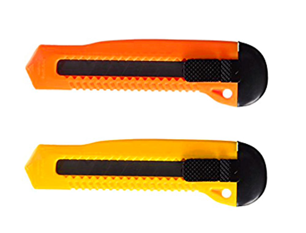 CUTER Q-CONNECT PLASTICO ANCHO CUCHILLA 18 MM XD-23 BLISTER 1 UNIDAD