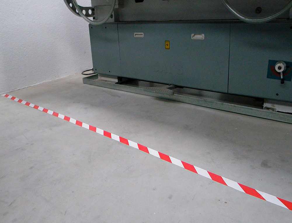 CINTA DE SEALIZACION Q-CONNECT NO ADHESIVA ROJO Y BLANCO 300 MT X 75 MM
