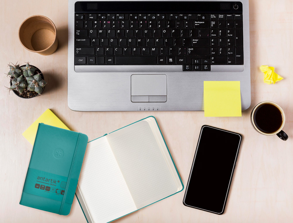 CUADERNO CON GOMILLA ANTARTIK NOTES TAPA DURA A6 HOJAS CUADRICULA VERDE AGUAMARINA 100 HOJAS 80 GR