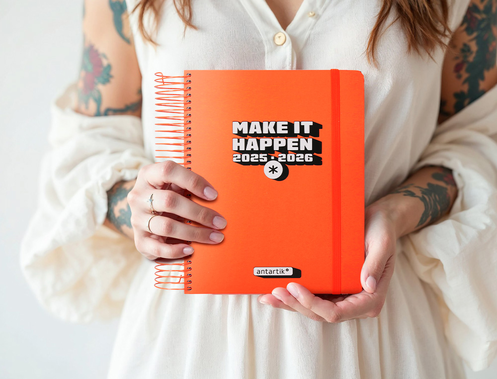 AGENDA ESCOLAR ANTARTIK 25-26 ESPIRAL NEON ROSA DIA PAGINA A5 BILINGE PAPEL FSC 80 GR
