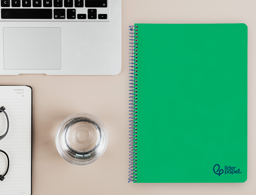 CUADERNO ESPIRAL LIDERPAPEL A4 WONDER TAPA PLASTICO 80H 90GR PAUTA ANCHA 3,5MM CON MARGEN COLOR VERDE OSCURO