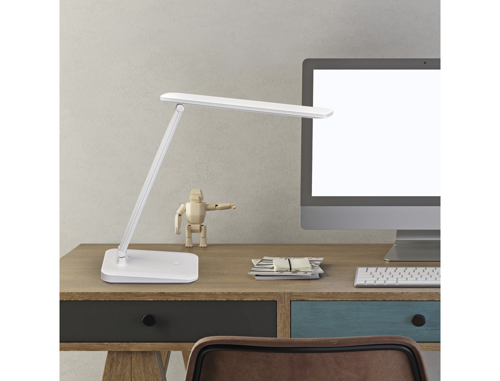 LAMPARA DE ESCRITORIO MAUL SALLY LED CON BATERIA TRES NIVELES INTENSIDAD COLOR BLANCO