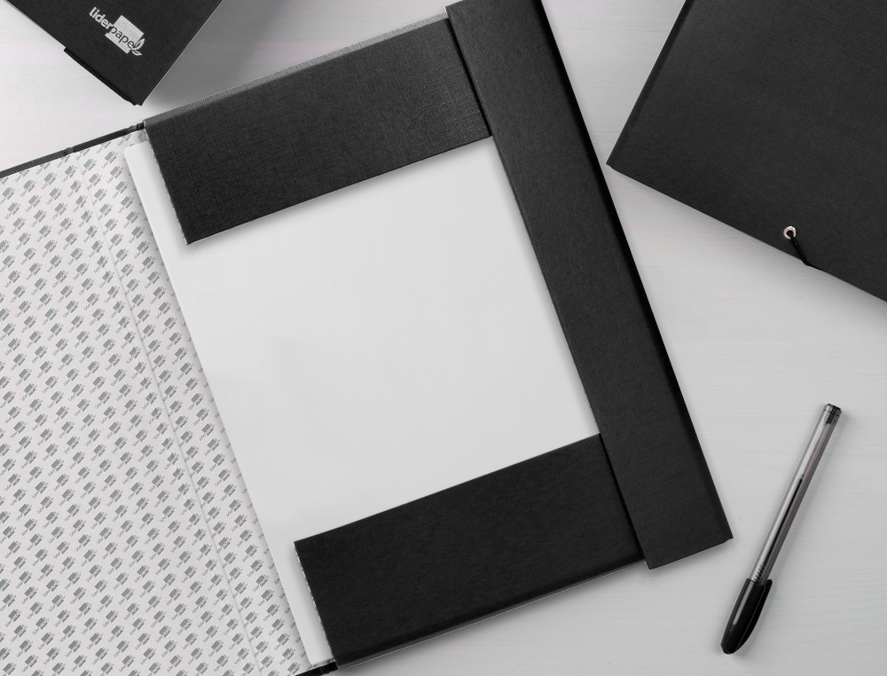 CARPETA PROYECTOS LIDERPAPEL FOLIO LOMO 70MM CARTON FORRADO NEGRA