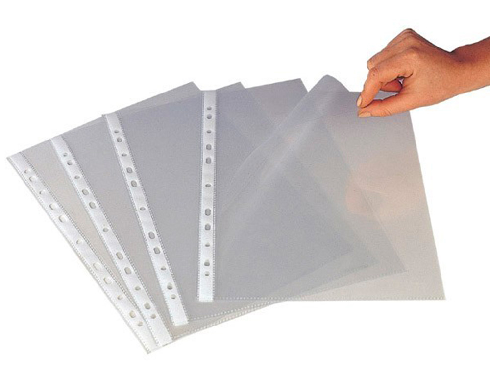 FUNDA MULTITALADRO Q-CONNECT DIN A4 50 MC CRISTAL CAJA DE 100 UNIDADES